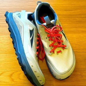 Men’s Altra Lone Peak Trail Running Shoes